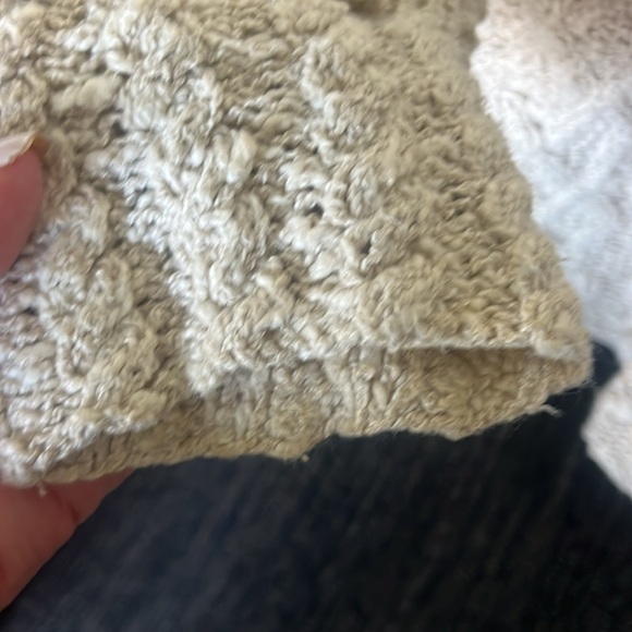 Quills Woolen Market Ireland hand diamond knit oatmeal colored fisherman… - Picture 8 of 13